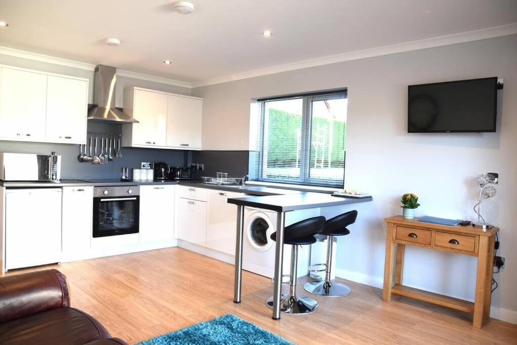 Rammal Lodge - Entire Home, Self Catering Apartment In Inverness Kültér fotó